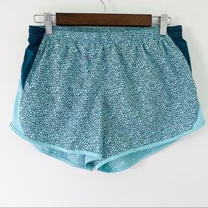 nike | 10k aqua printed running shorts medium